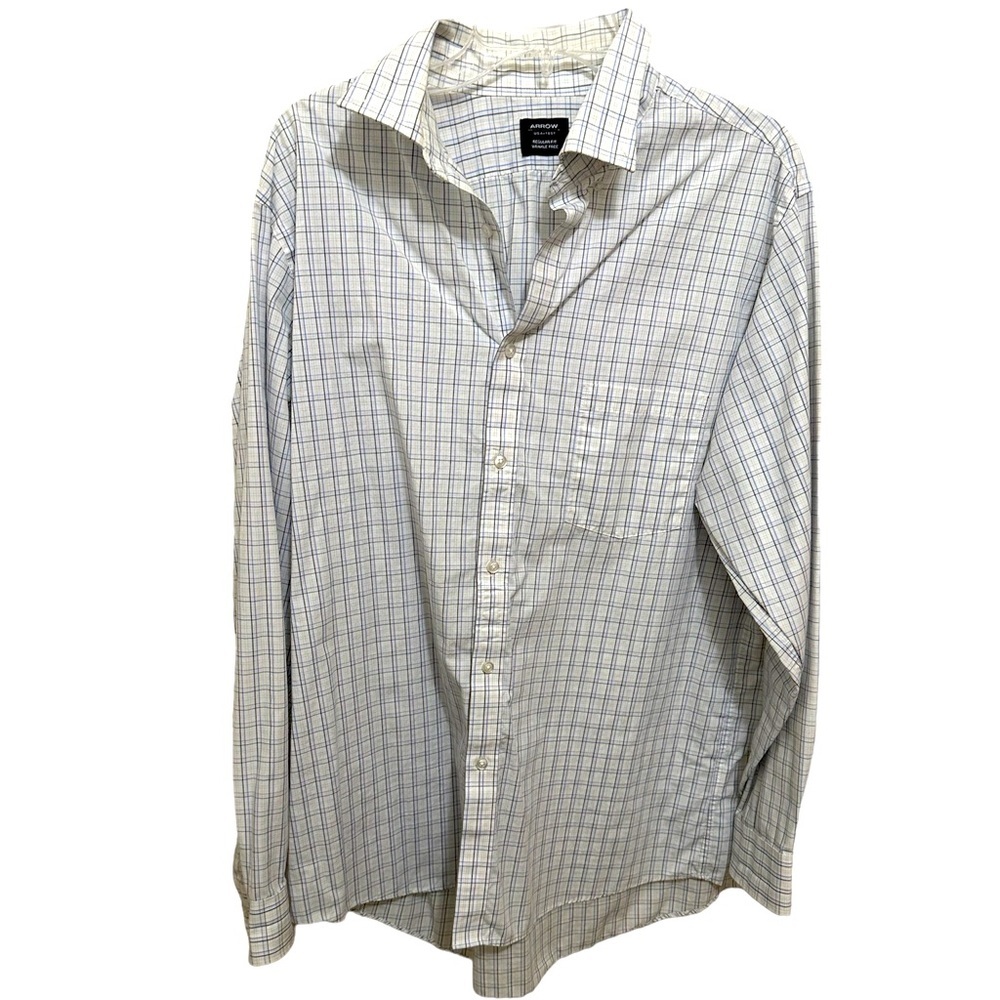 Men's Dress Shirt, Regular Fit and Wrinkle Free, Size L